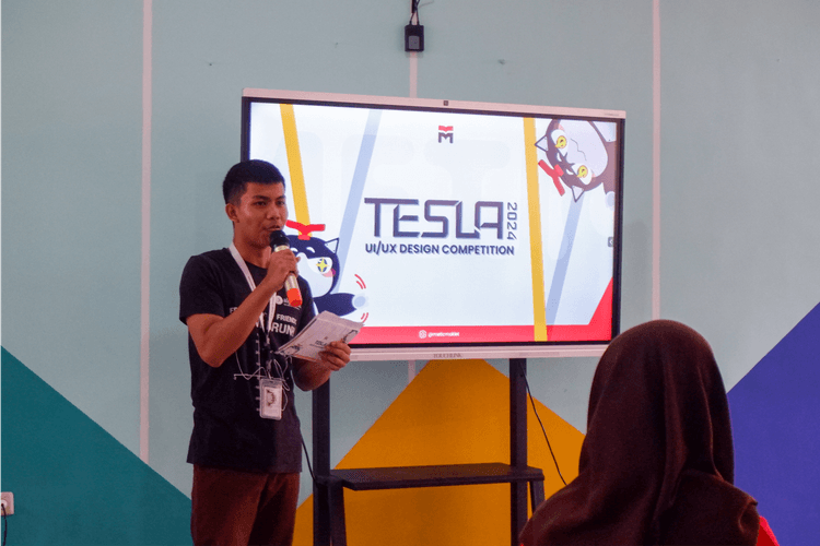 Tesla Metic UI/UX 2024